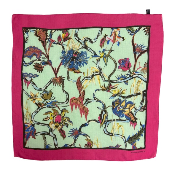 Balenciaga Rosabotanica  Silk Scarf – Made in Italy – Botanical Floral Print - Picture 4 of 9